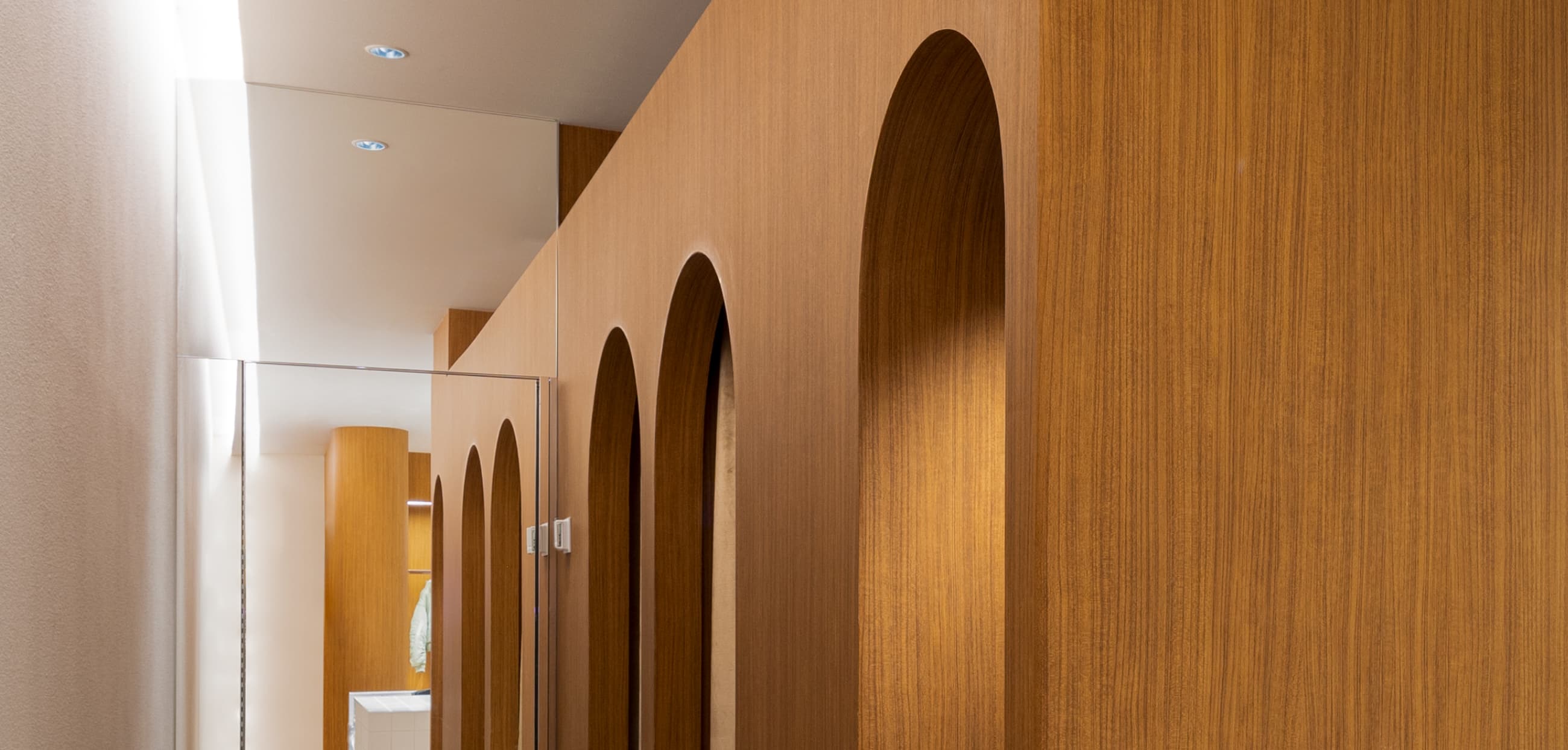 Sea Room lynn NEWoMan Yokohama